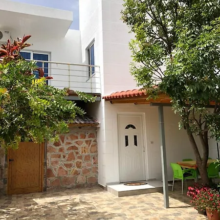 Guest house Olympia *