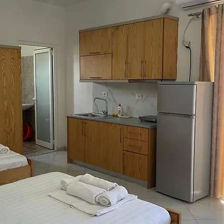 Olympia Guest house *